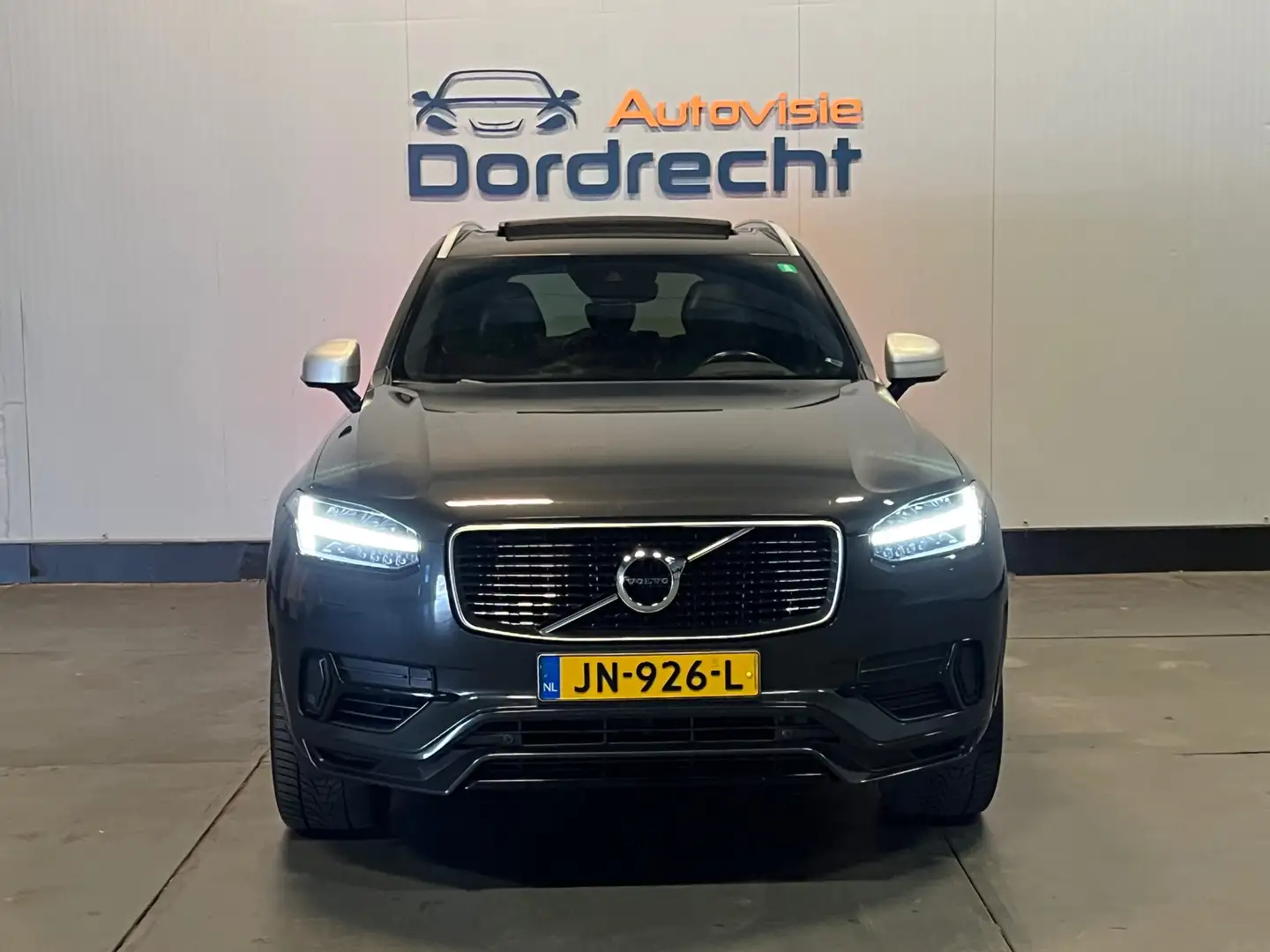 Volvo XC90 2.0 T8 Twin Engine AWD Inscription R-DESIGN|7Pers| Grijs - 2