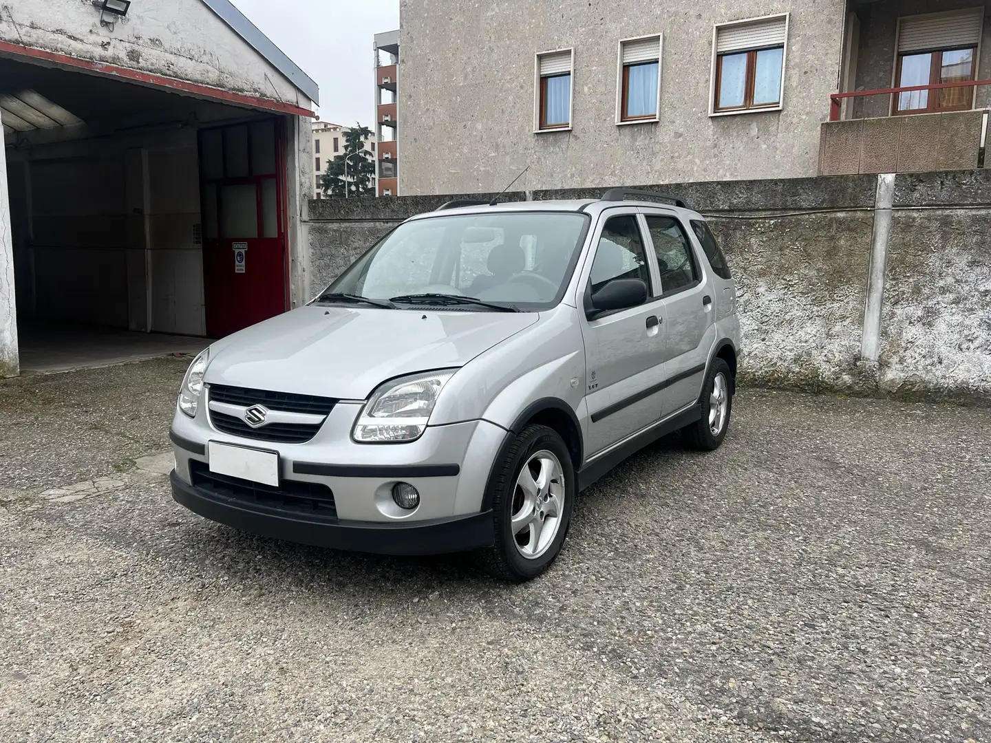 Suzuki Ignis 1.3 Deluxe 2wd - 1