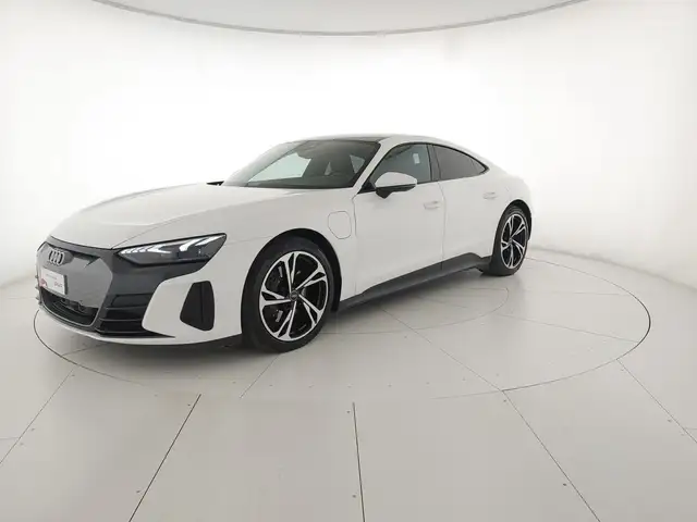 Audi e-tron GT quattro