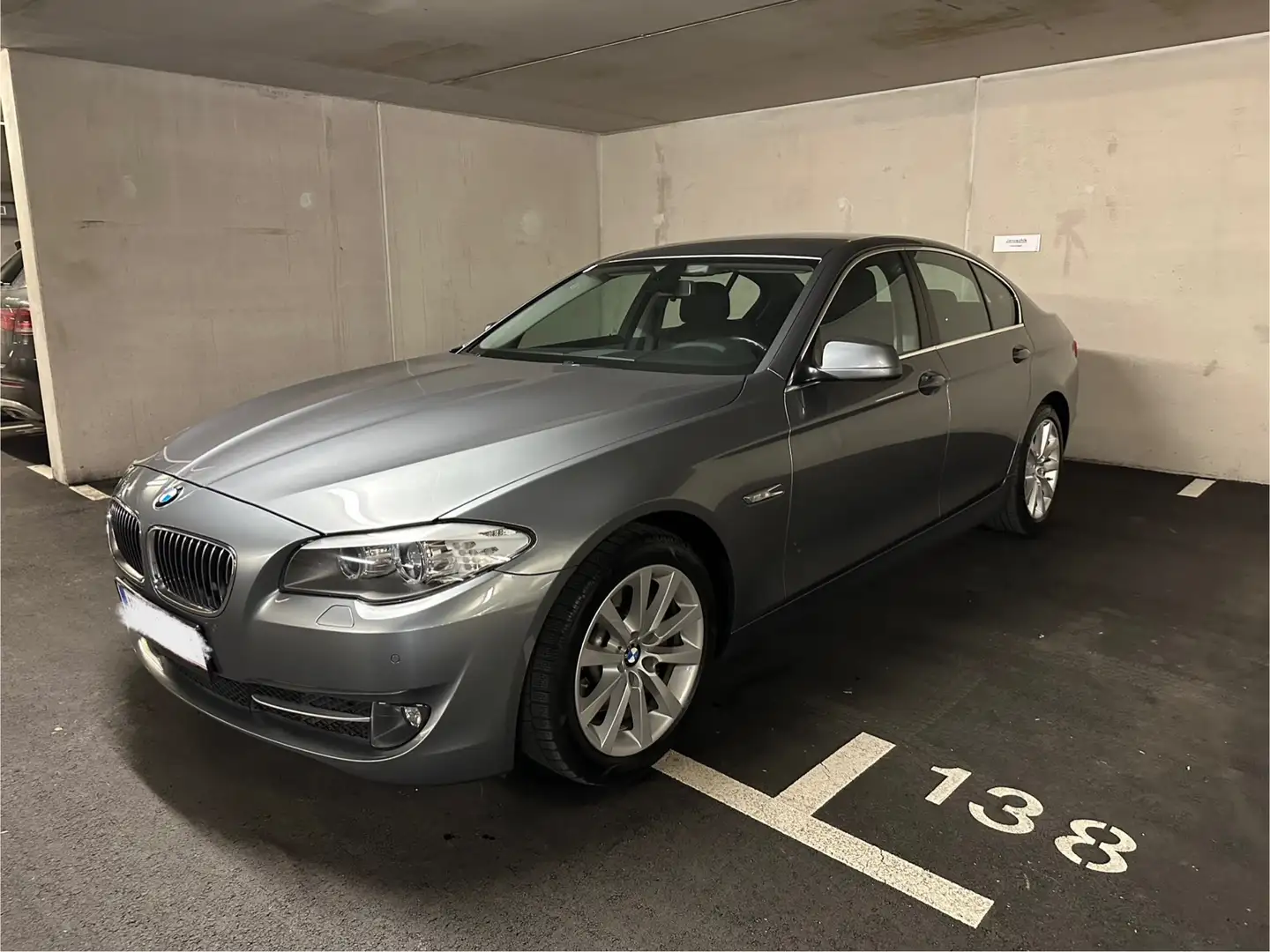BMW 525 d Österreich-Paket Aut. Pickerl und Sevice Neu!! - 1