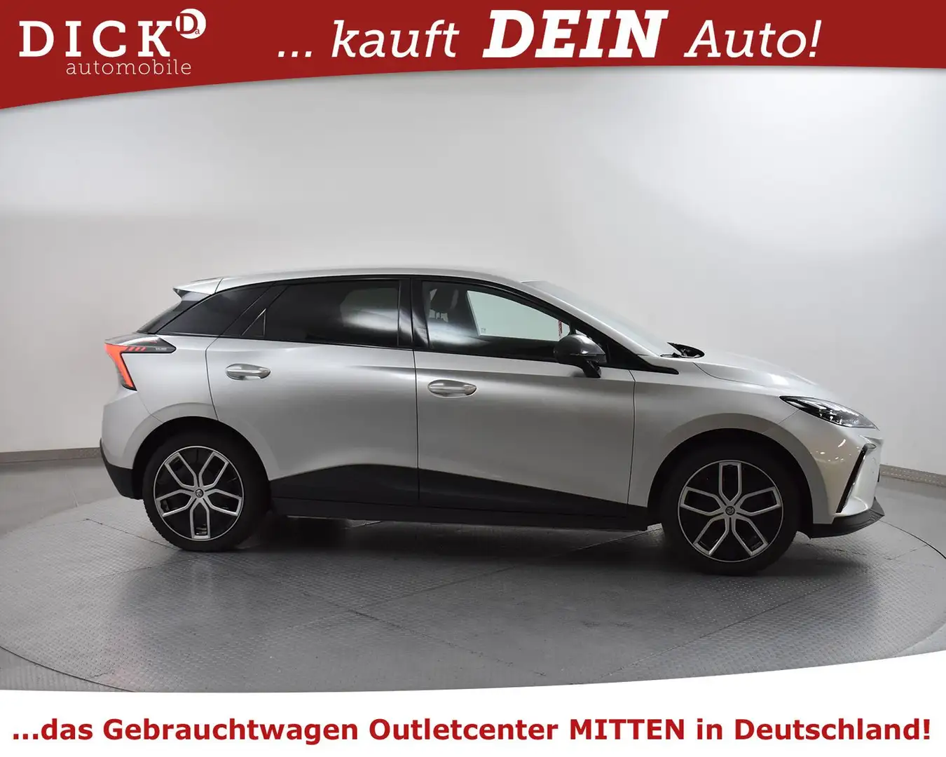 MG MG4 64 kWh Luxury VIRTU+LEDER+LED+SHZ+DAB+ACC Blanc - 2