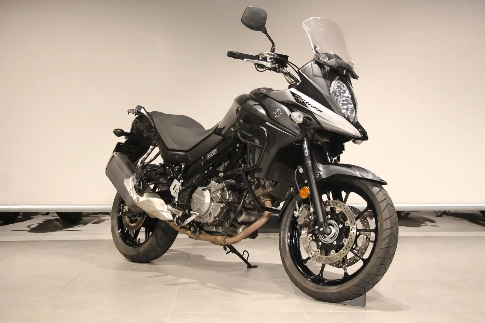 Suzuki V-Strom 650 DL A Negru - 2