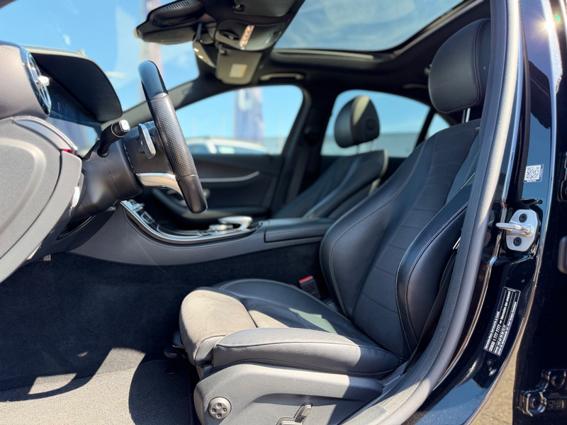 Mercedes-Benz E 400 d 4Matic AMG Line — photo 15