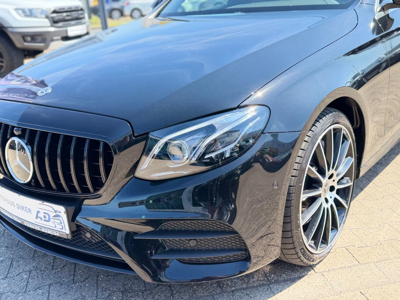 Mercedes-Benz E 400 d 4Matic AMG Line — photo 10