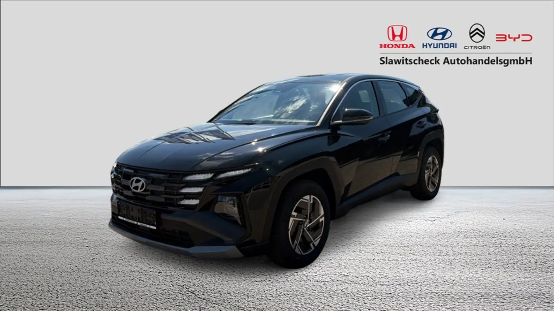 Hyundai TUCSON NX4 Smart Line 1,6 T-GDi 2WD DCT inkl. Winter- & Smart Plus Schwarz - 1