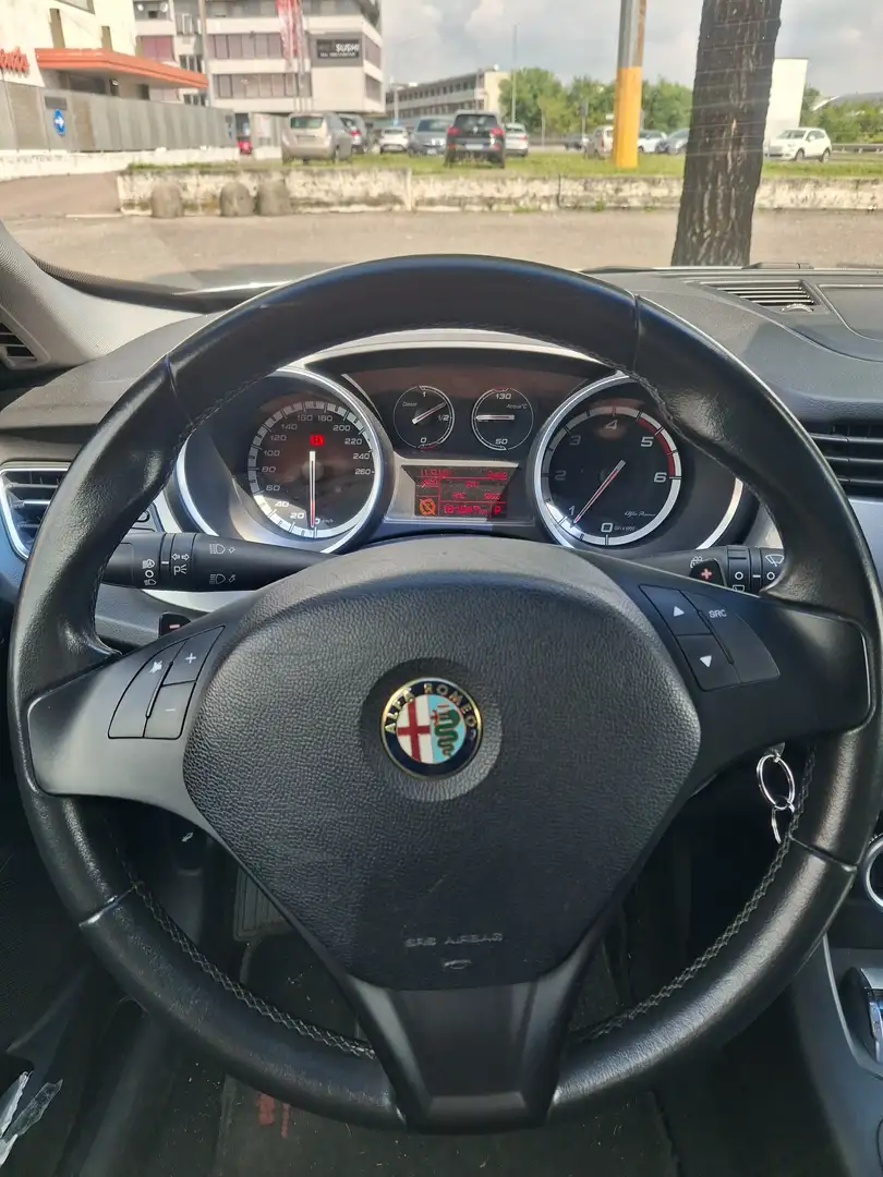 Alfa Romeo Giulietta Giulietta III 2010 2.0 jtdm(2) Distinctive 170cv Grigio - 1
