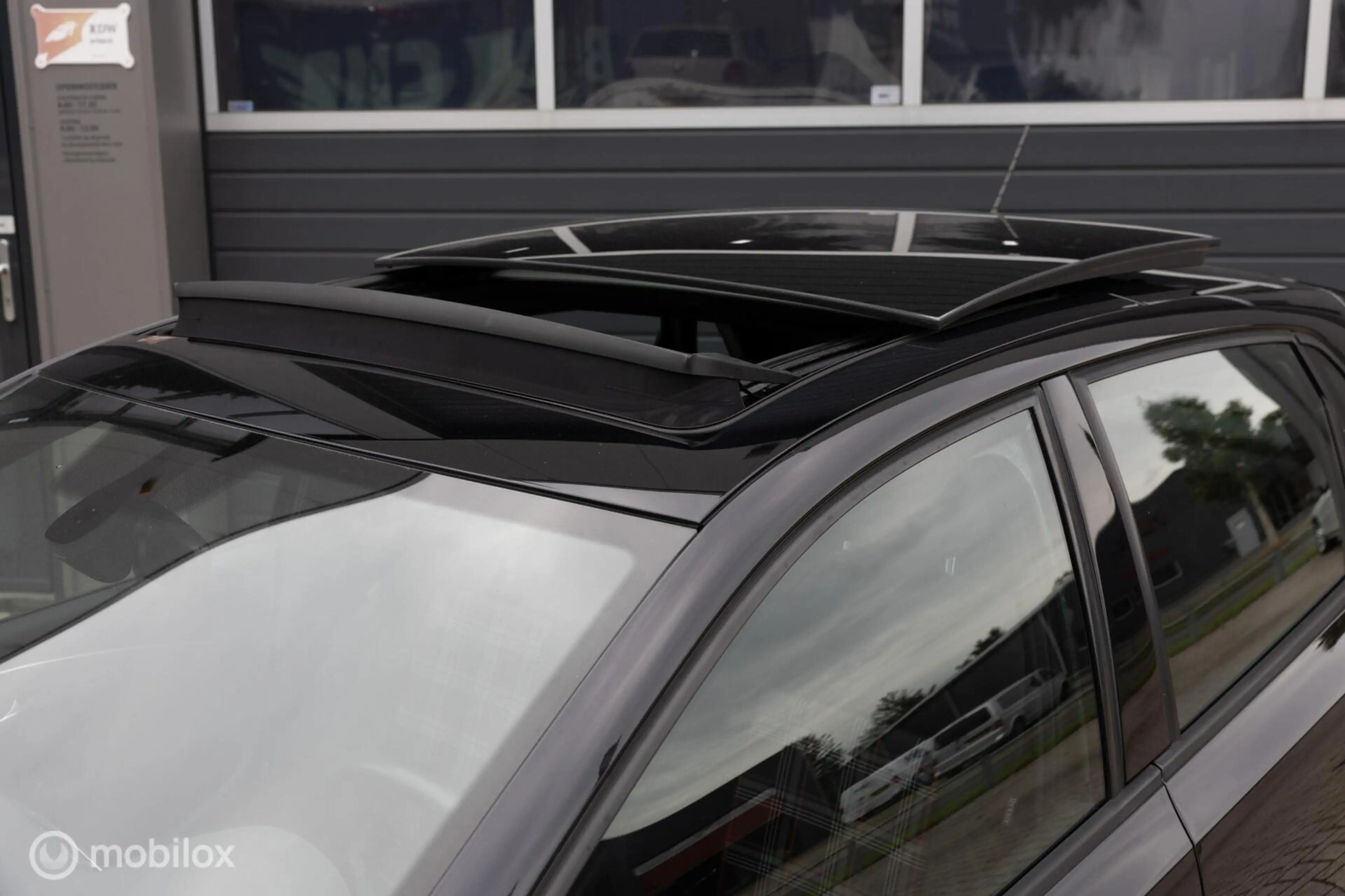 Volkswagen Polo GTI 1.8 TSI LED Pano Clima NL AUTO Navi 5drs — photo 11