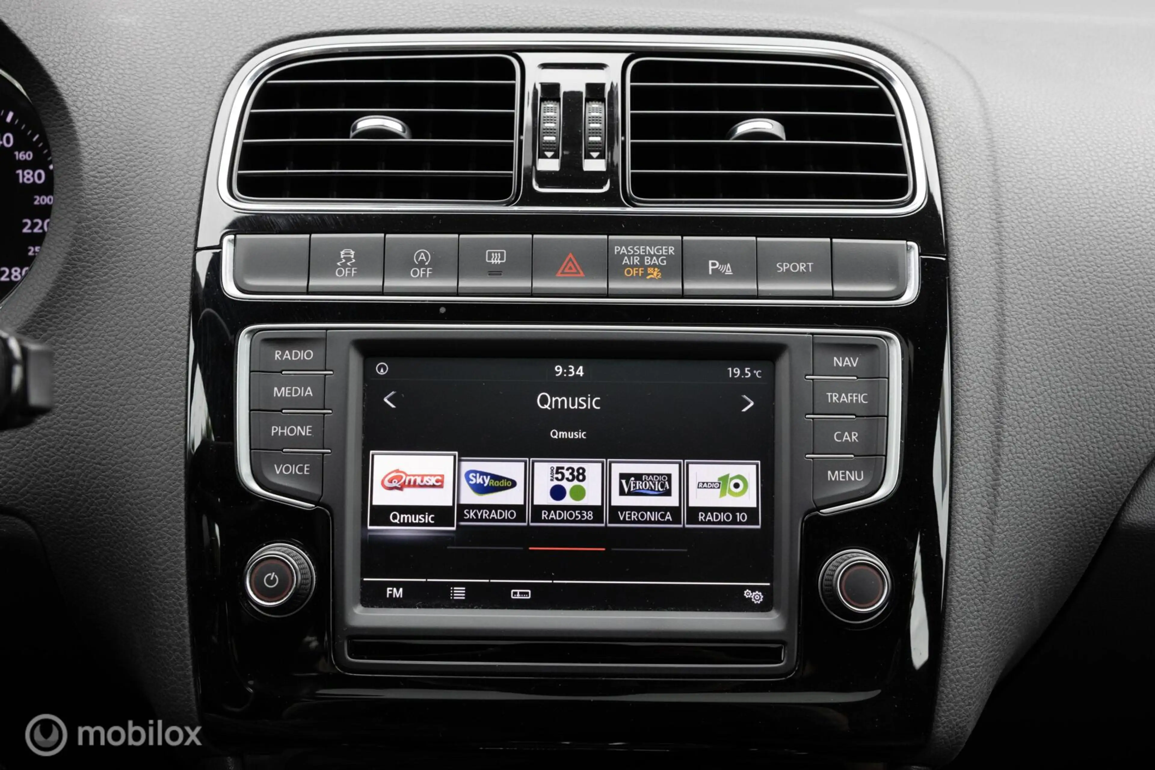 Volkswagen Polo GTI 1.8 TSI LED Pano Clima NL AUTO Navi 5drs — photo 20