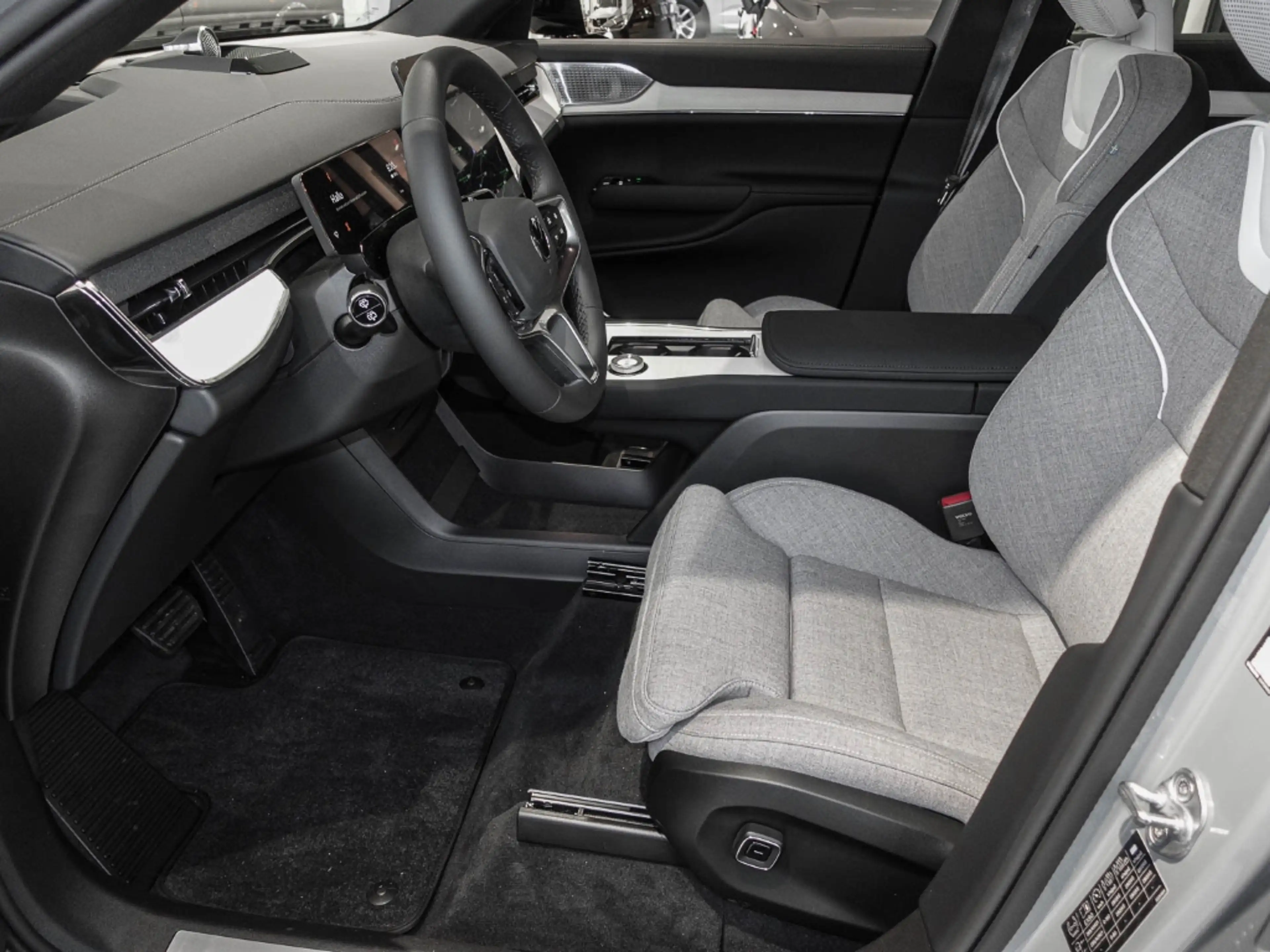 Volvo EX90 Ultra Pure Electric AWD Twin Motor 7-Sitzer Winter — photo 11