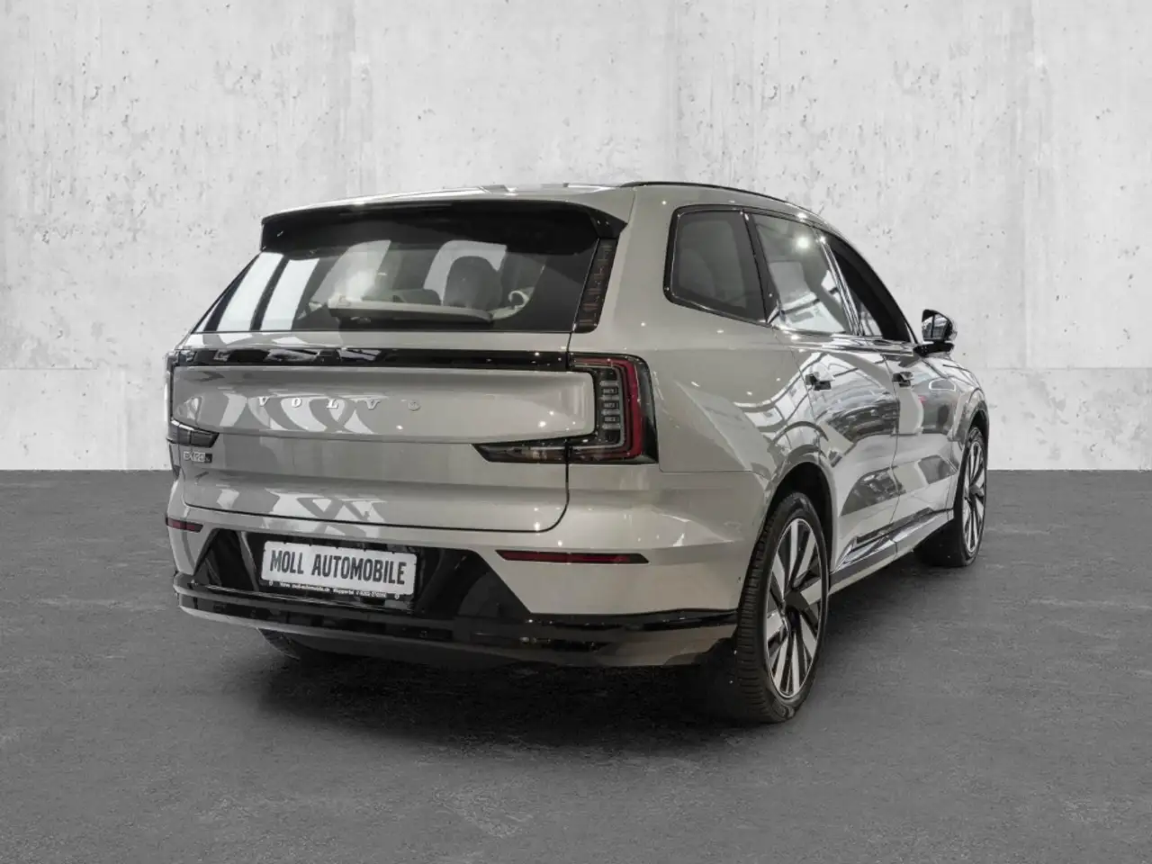 Volvo EX90 2026