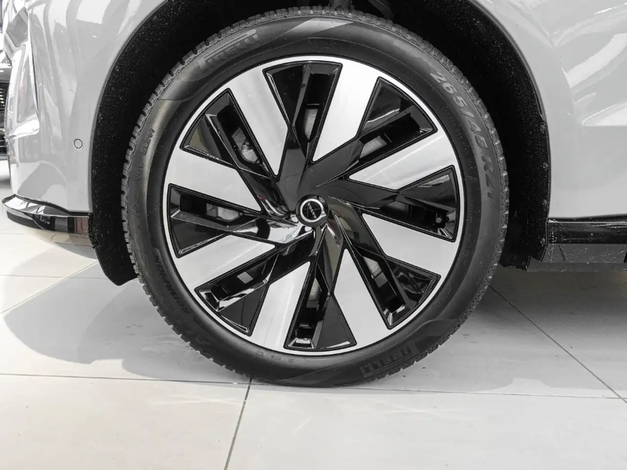 Volvo EX90 2026