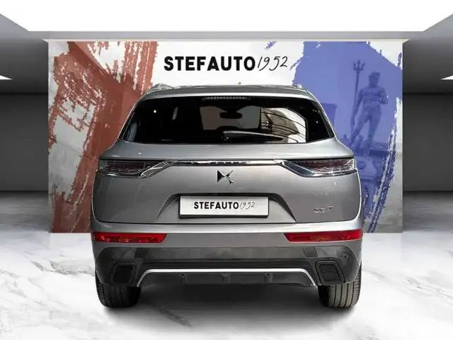 DS Automobiles DS 7 Crossback view 6