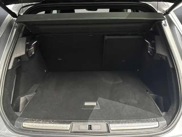 DS Automobiles DS 7 Crossback view 7