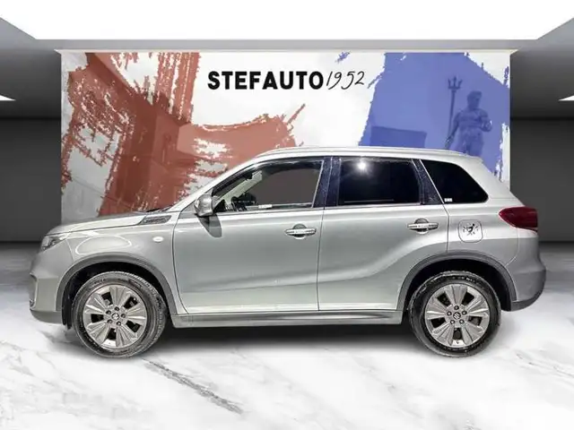 Suzuki Vitara view 4