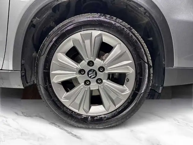 Suzuki Vitara view 8