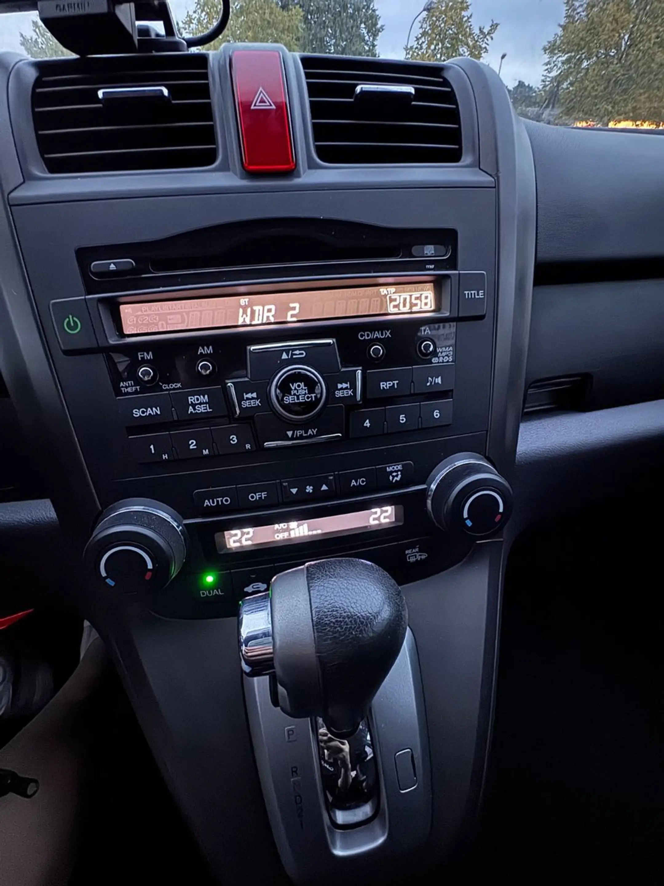 Honda CR-V Elegance — photo 14