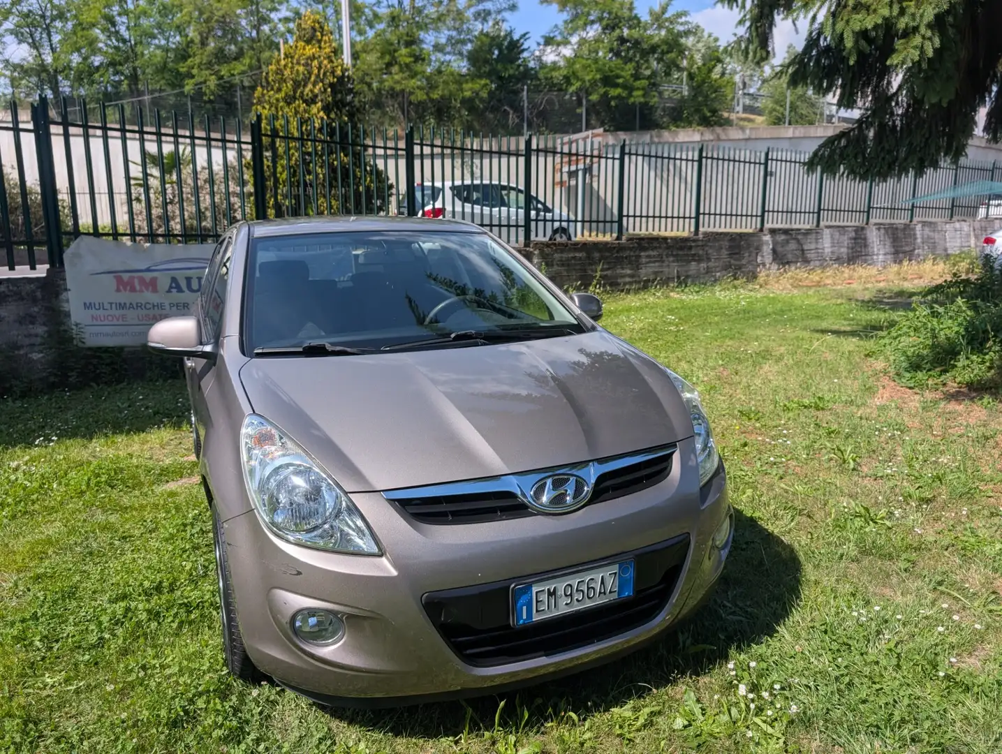 Hyundai i20 1.2 5p. Sound Edition UNICO PROPRIETARIO Bronze - 1