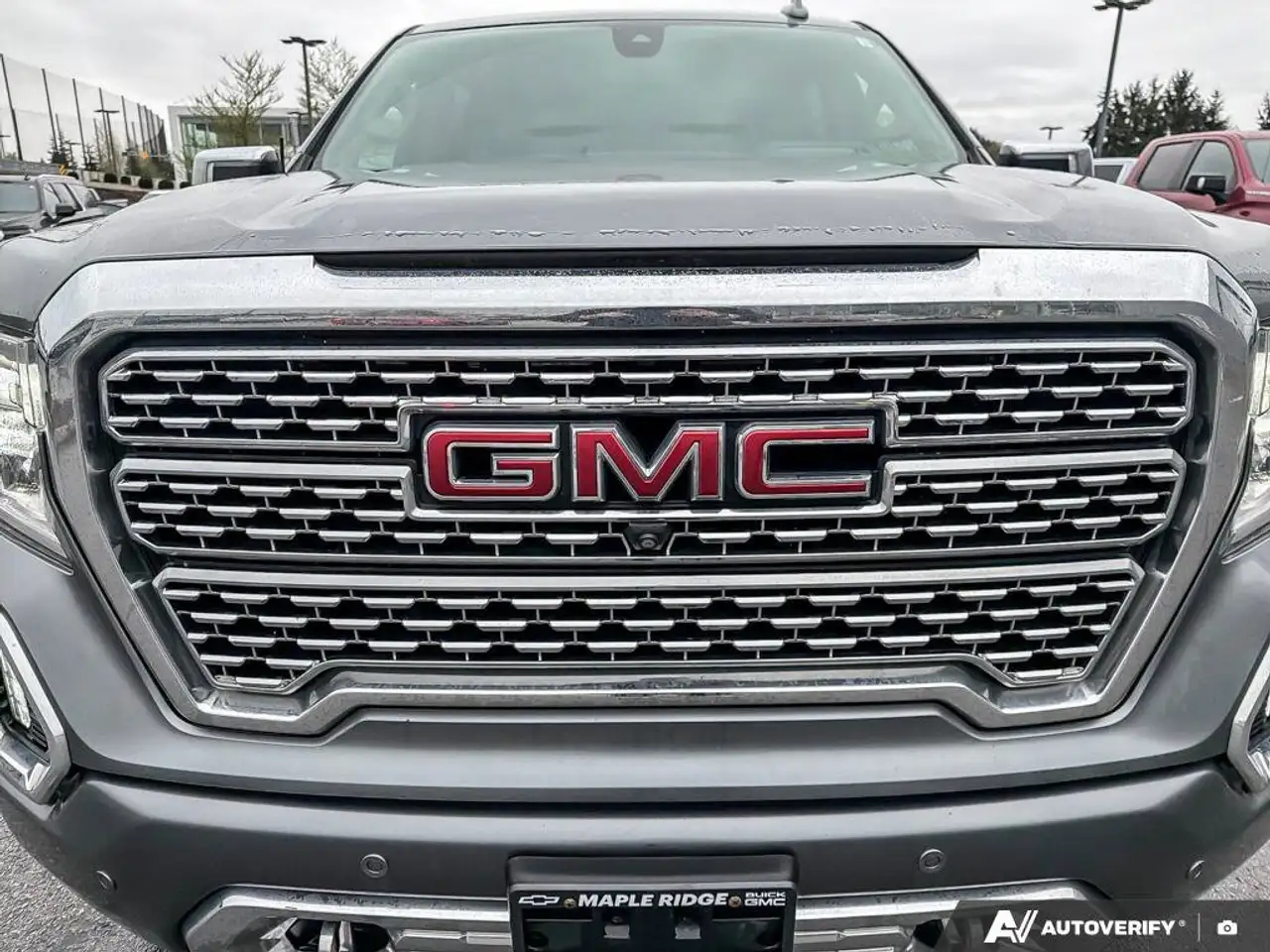 GMC Sierra 1500 снимка GMC Sierra 1500