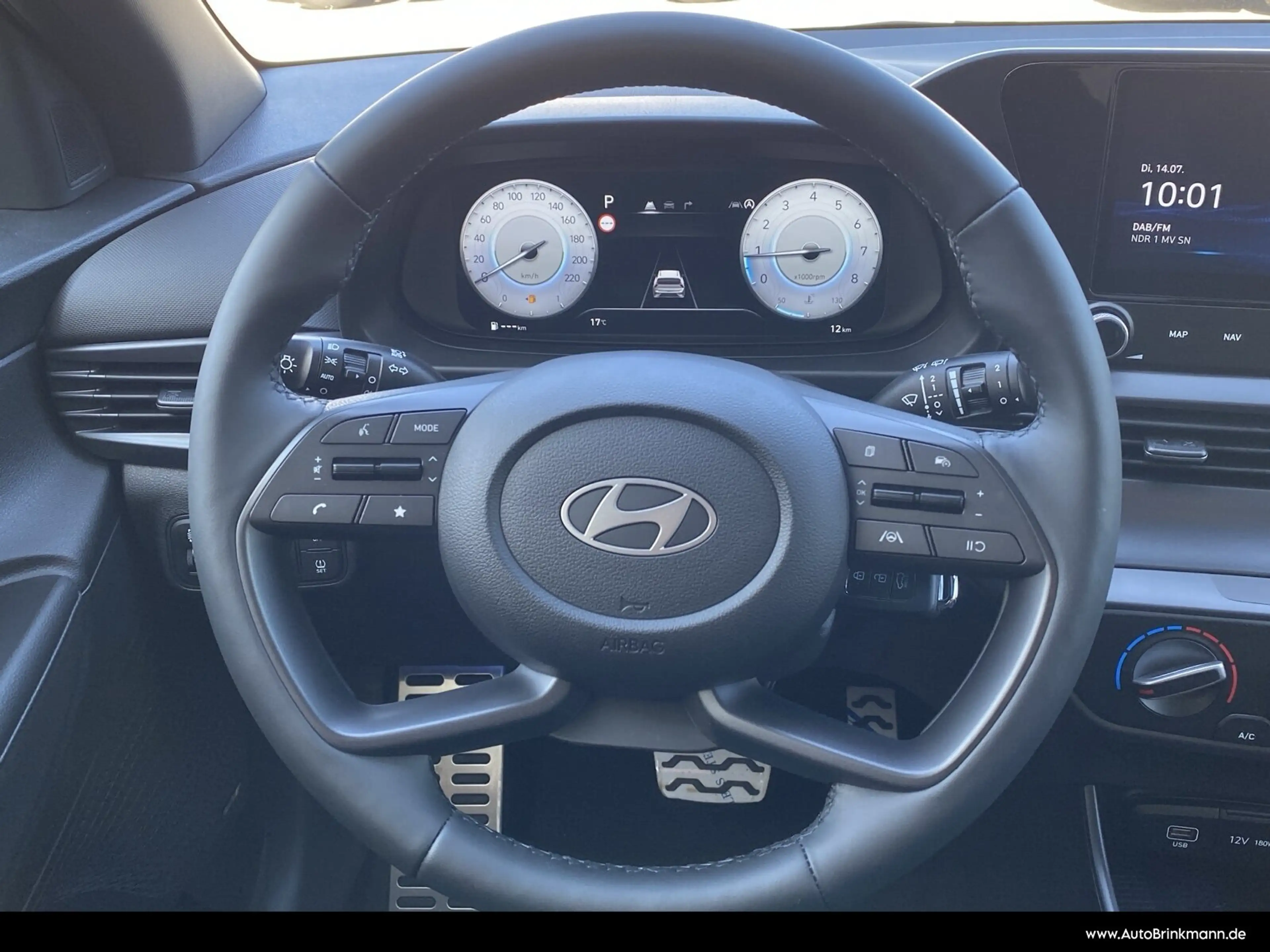 Hyundai BAYON Bayon 1.0 T-GDI Blackline Navi/LED/BOSE Sound SHZ — photo 14
