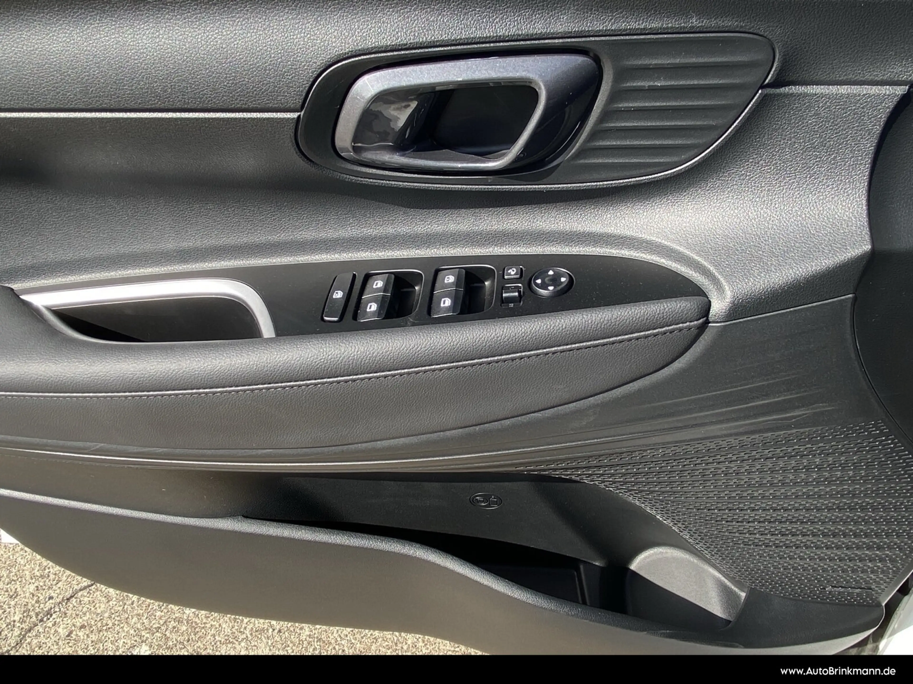Hyundai BAYON Bayon 1.0 T-GDI Blackline Navi/LED/BOSE Sound SHZ — photo 10