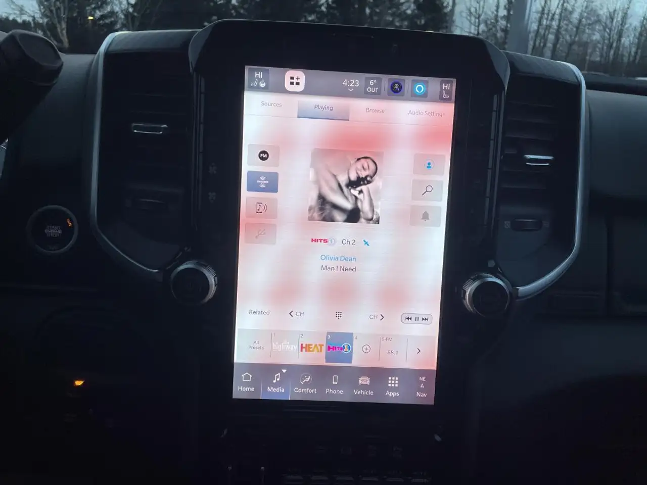 RAM 3500 снимка RAM 3500
