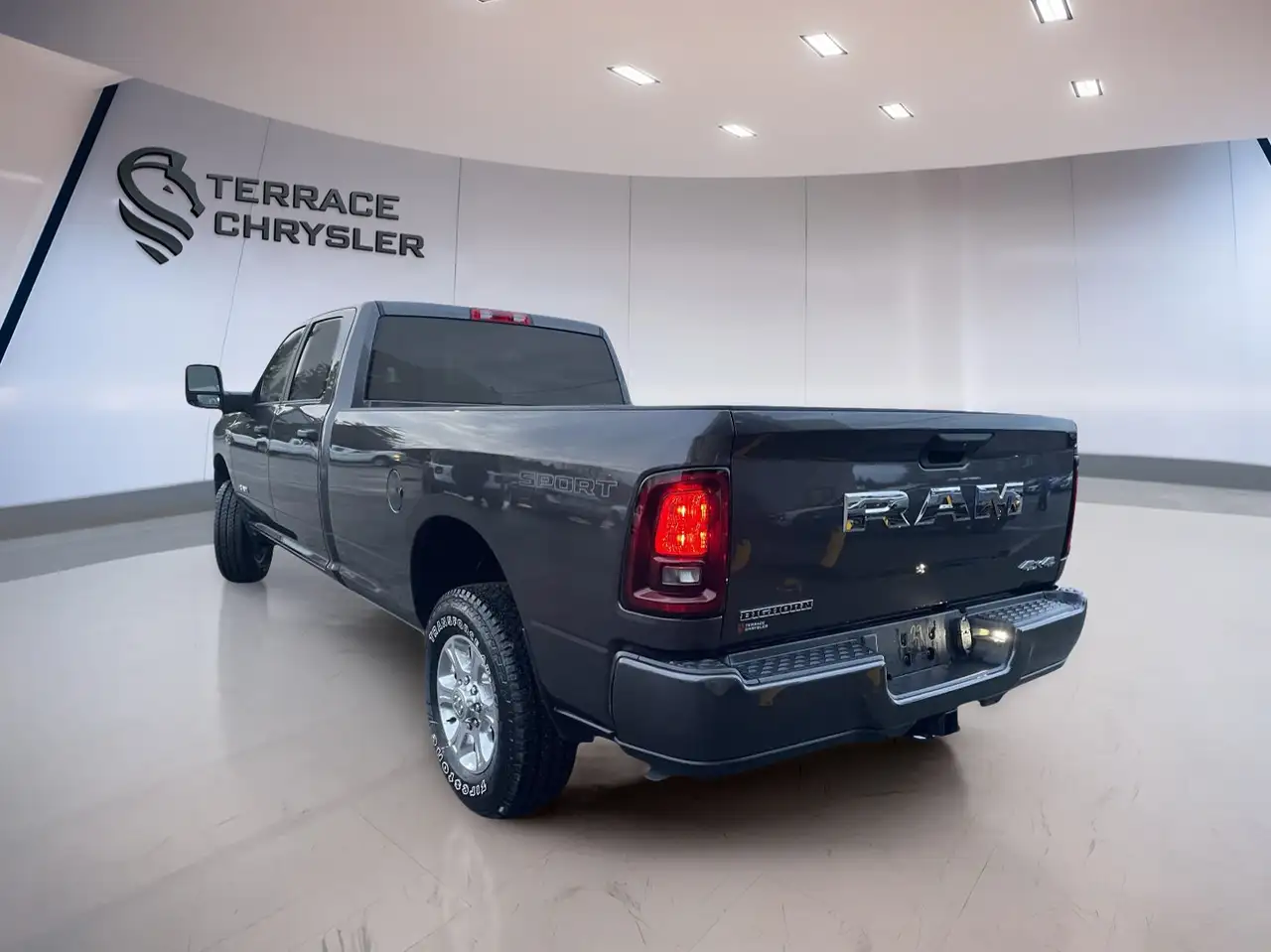 RAM 3500 снимка RAM 3500