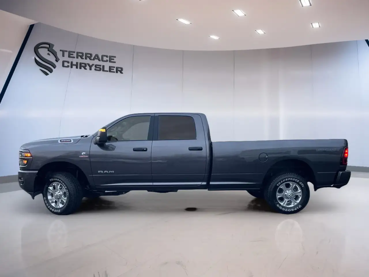 RAM 3500 снимка RAM 3500