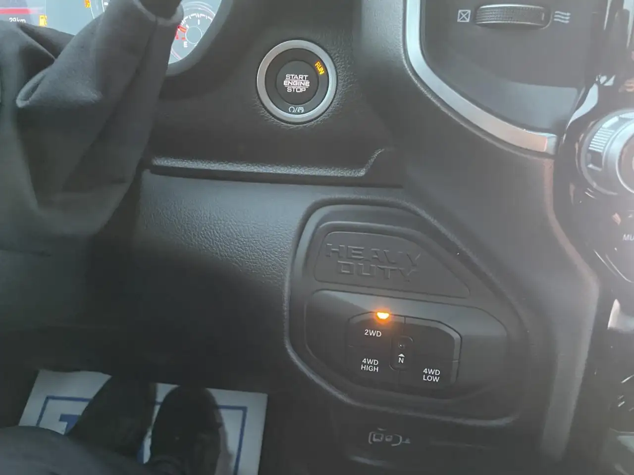 RAM 3500 снимка RAM 3500