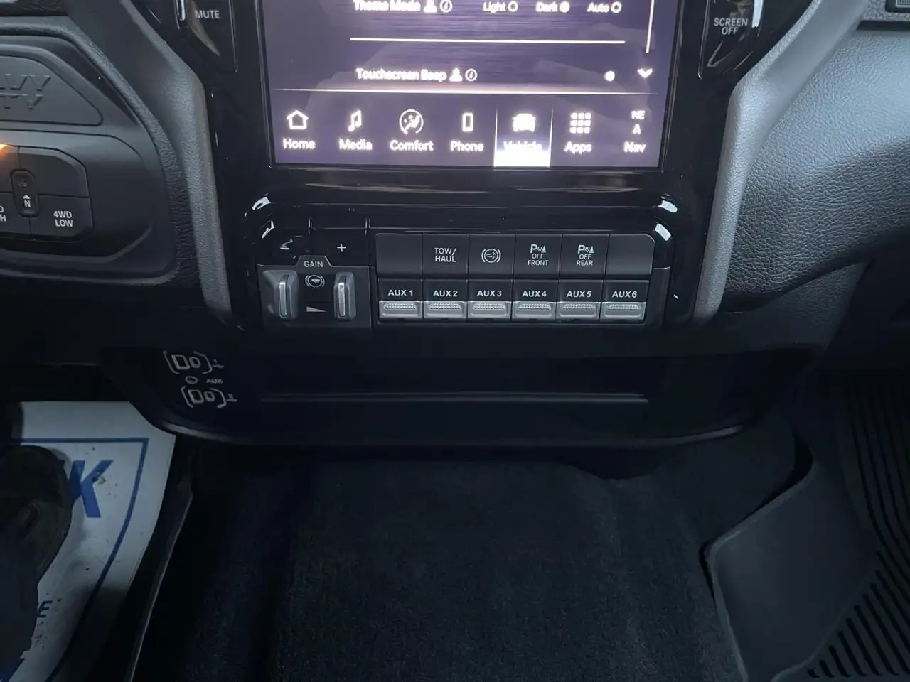 RAM 3500 снимка RAM 3500