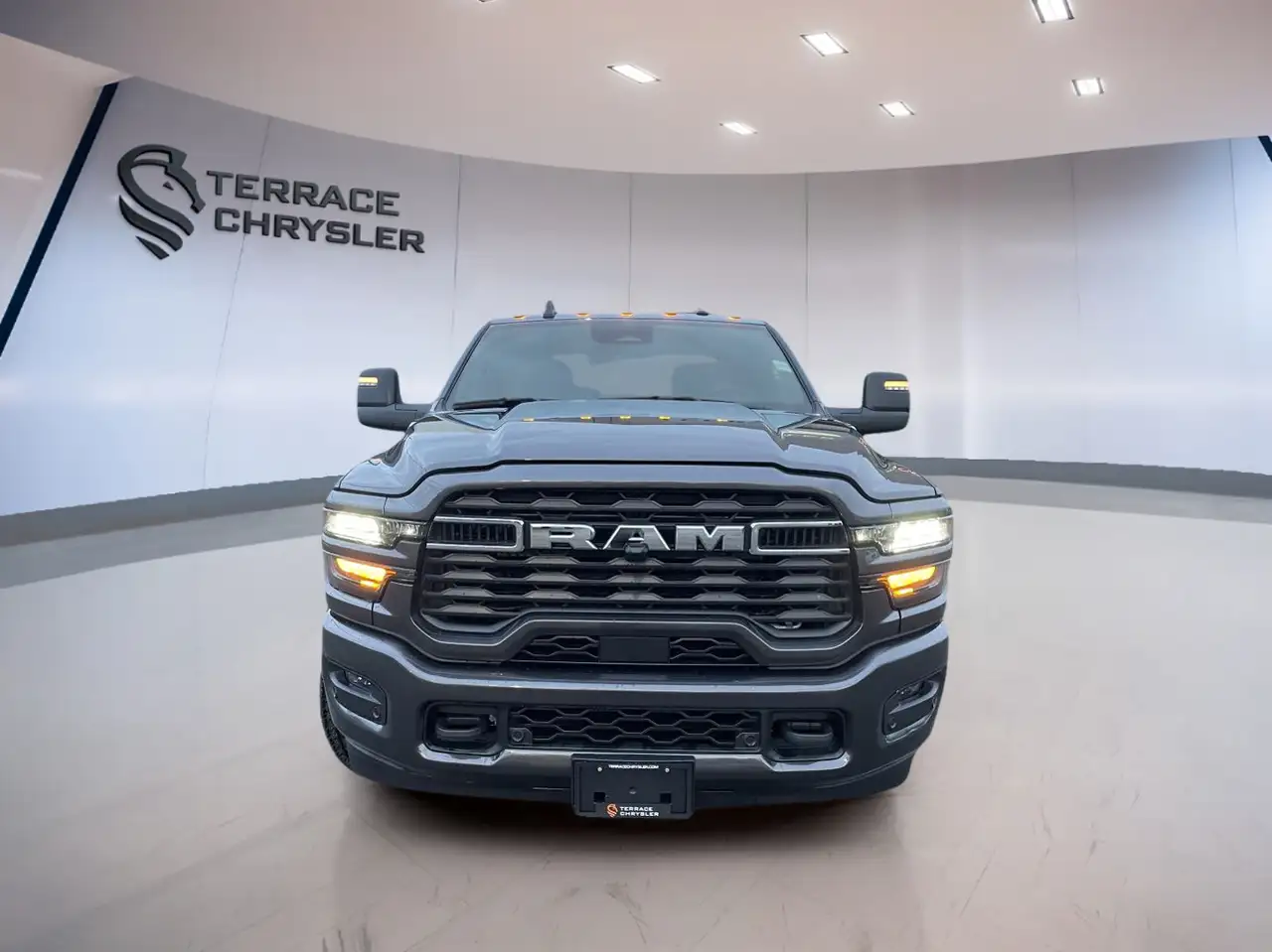 RAM 3500 снимка RAM 3500