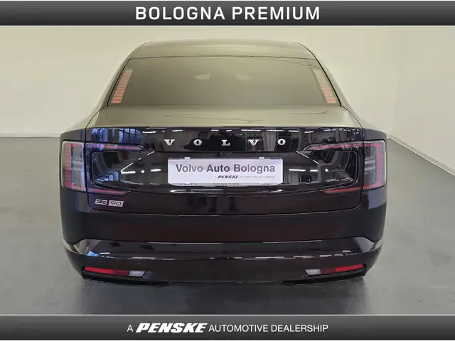 Volvo Es90 view 7