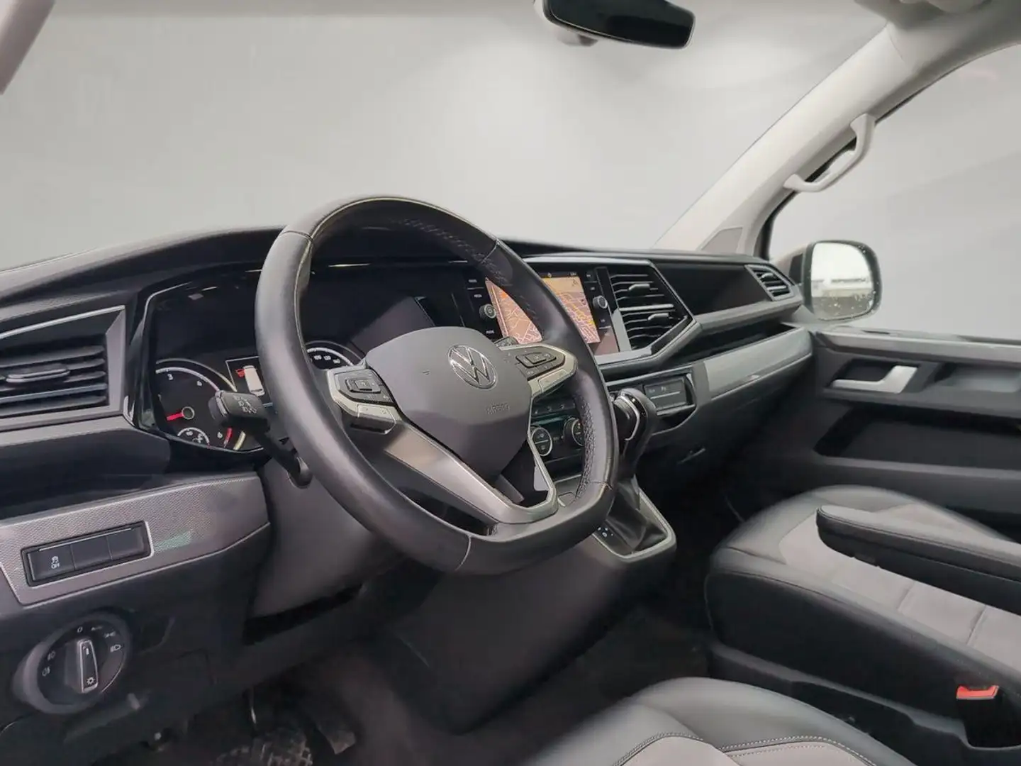 Volkswagen T6.1 Multivan T6.1  2.0 TDI DSG Multivan Generation Six Beige - 2