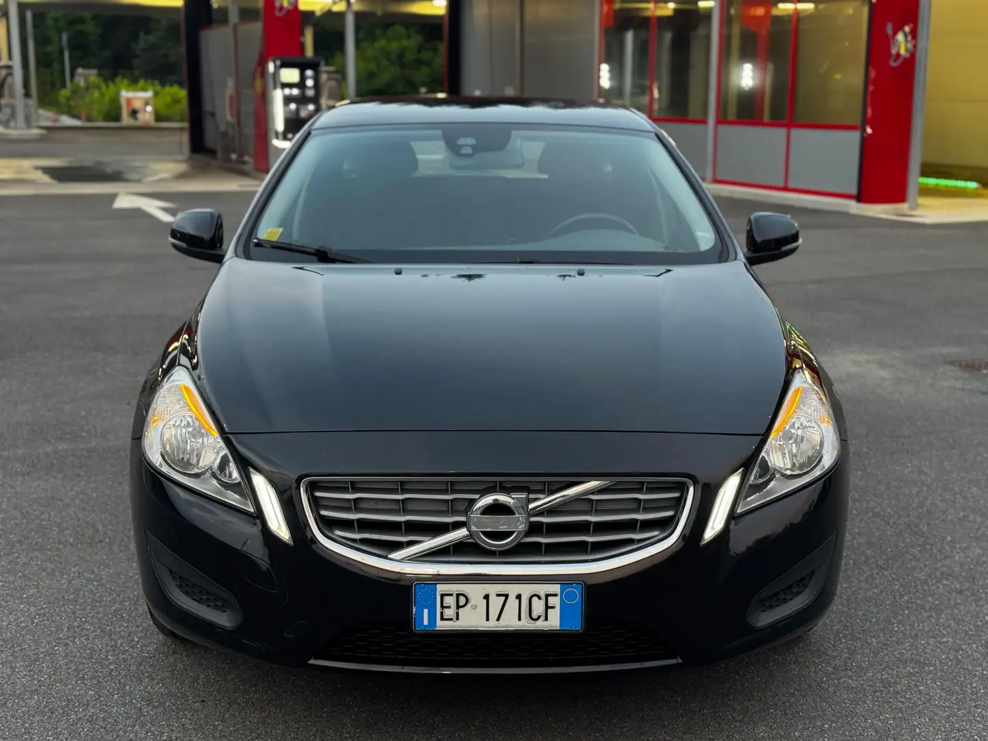 Volvo V60 1.6 d2 (drive) Momentum - 2