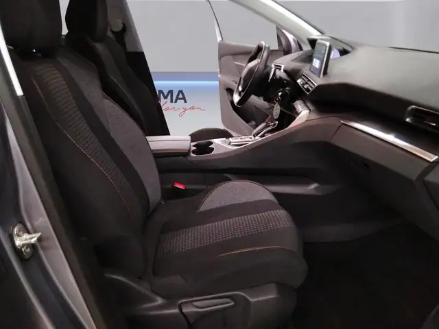 Peugeot 5008 view 14
