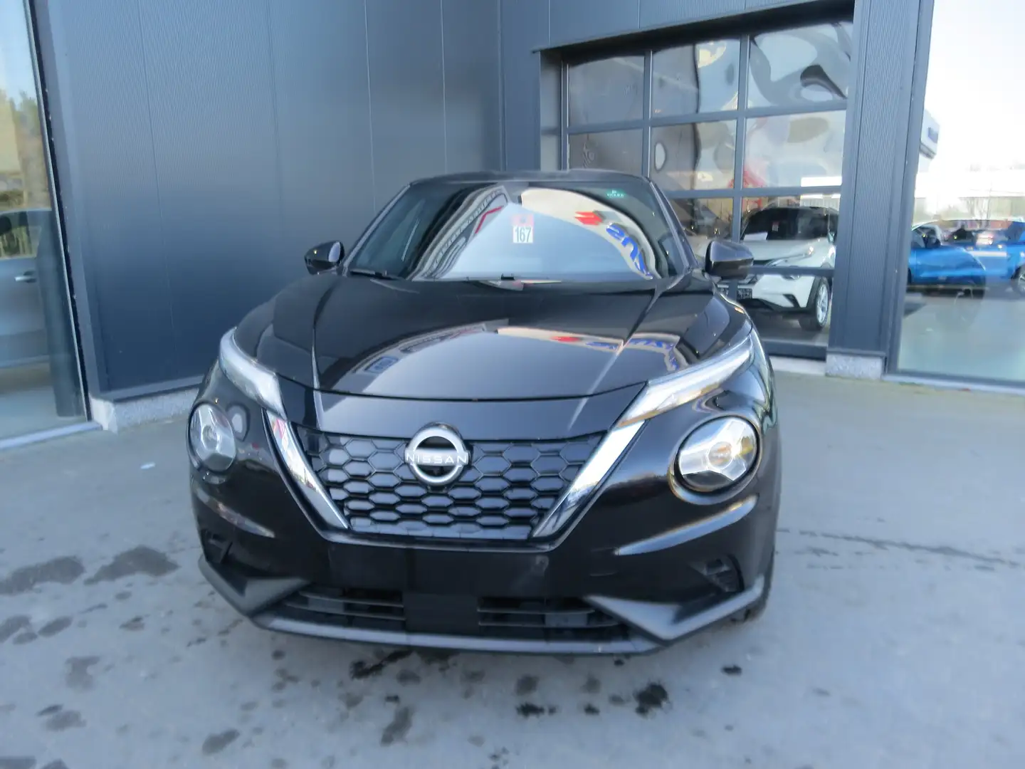 Nissan Juke 1.6 HEV Business Edition AMT Schwarz - 2
