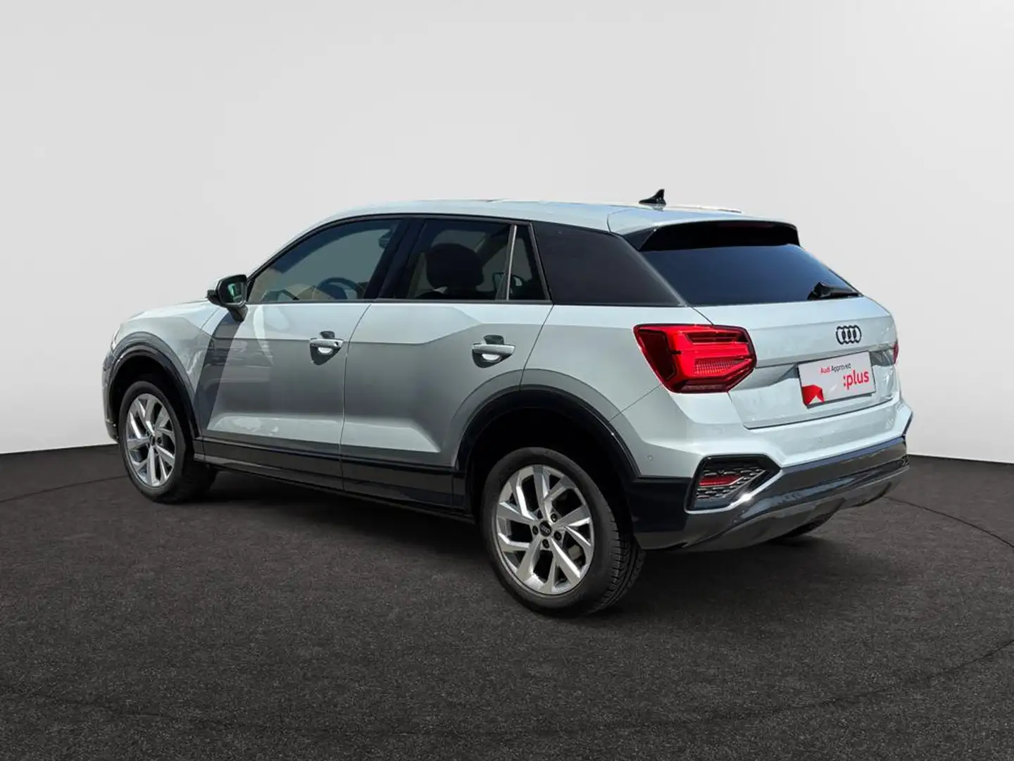 Audi Q2 Audi Q2  Business Edition advanced 30 TDI  85(116) Grey - 2