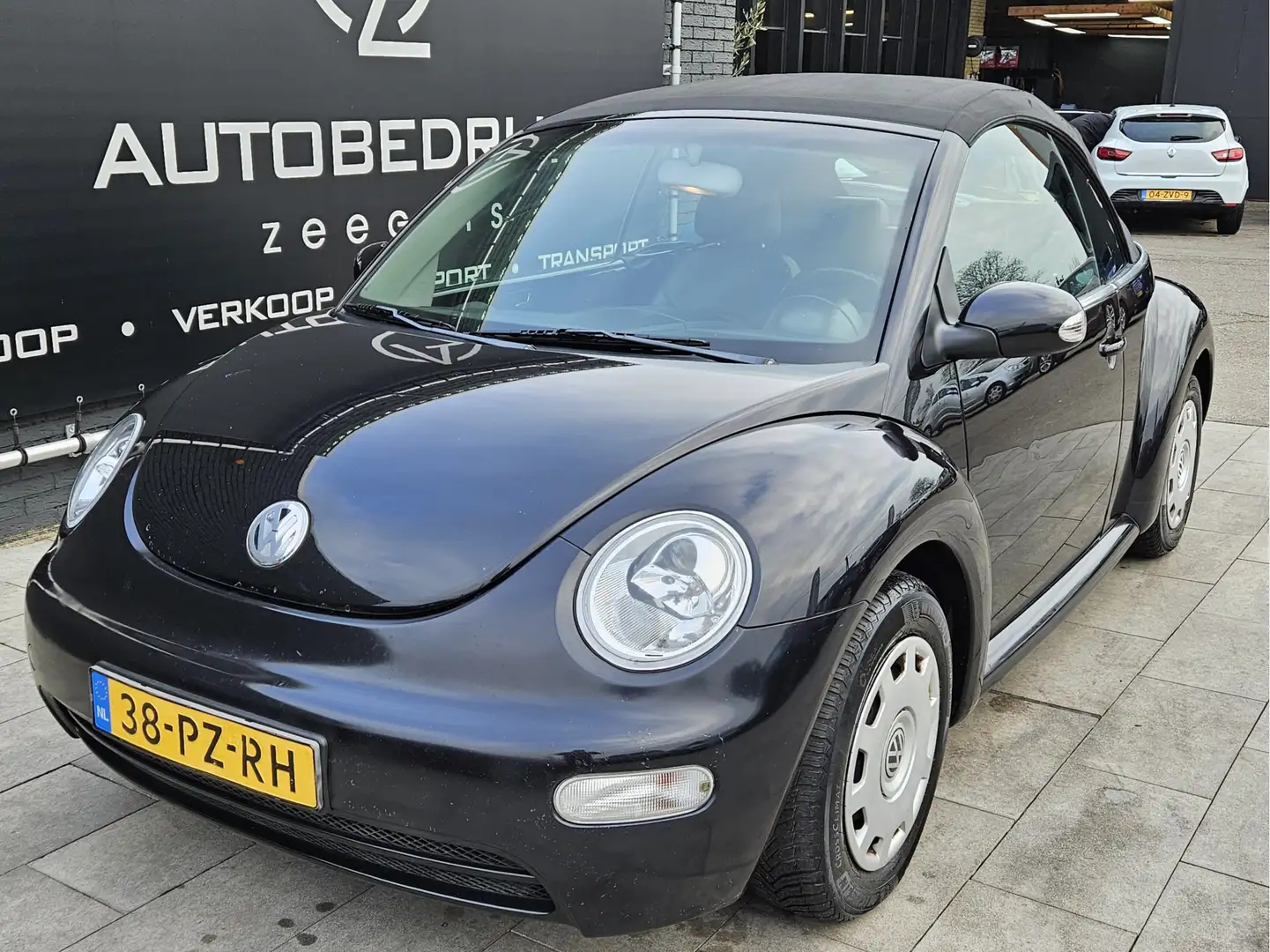 Volkswagen New Beetle Cabrio 2.0 *AC*Softtop* Schwarz - 2