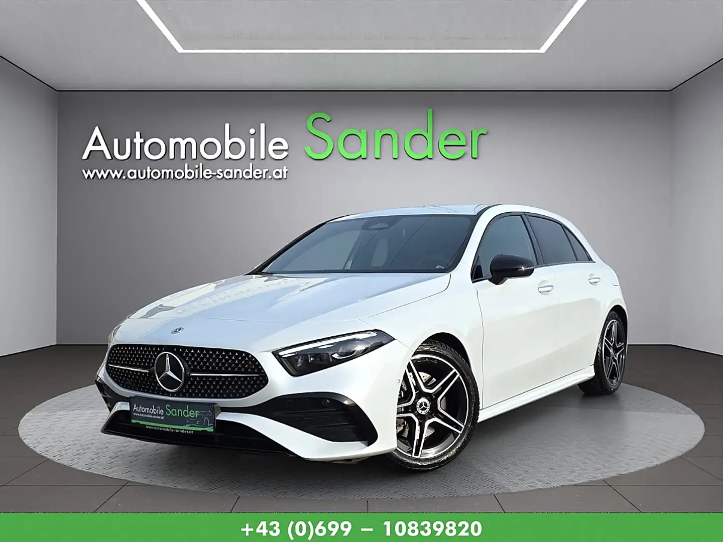 Mercedes-Benz A 220 48V 4MATIC Aut. AMG SPORT/NIGHT *PREMIUMPAKET* Weiß - 1