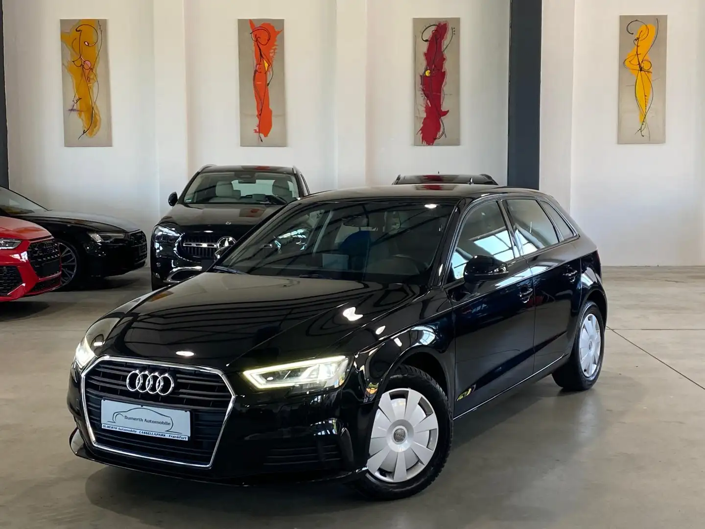 Audi A3 30 TDI Sportback/Navi/LED/SH/ Schwarz - 1