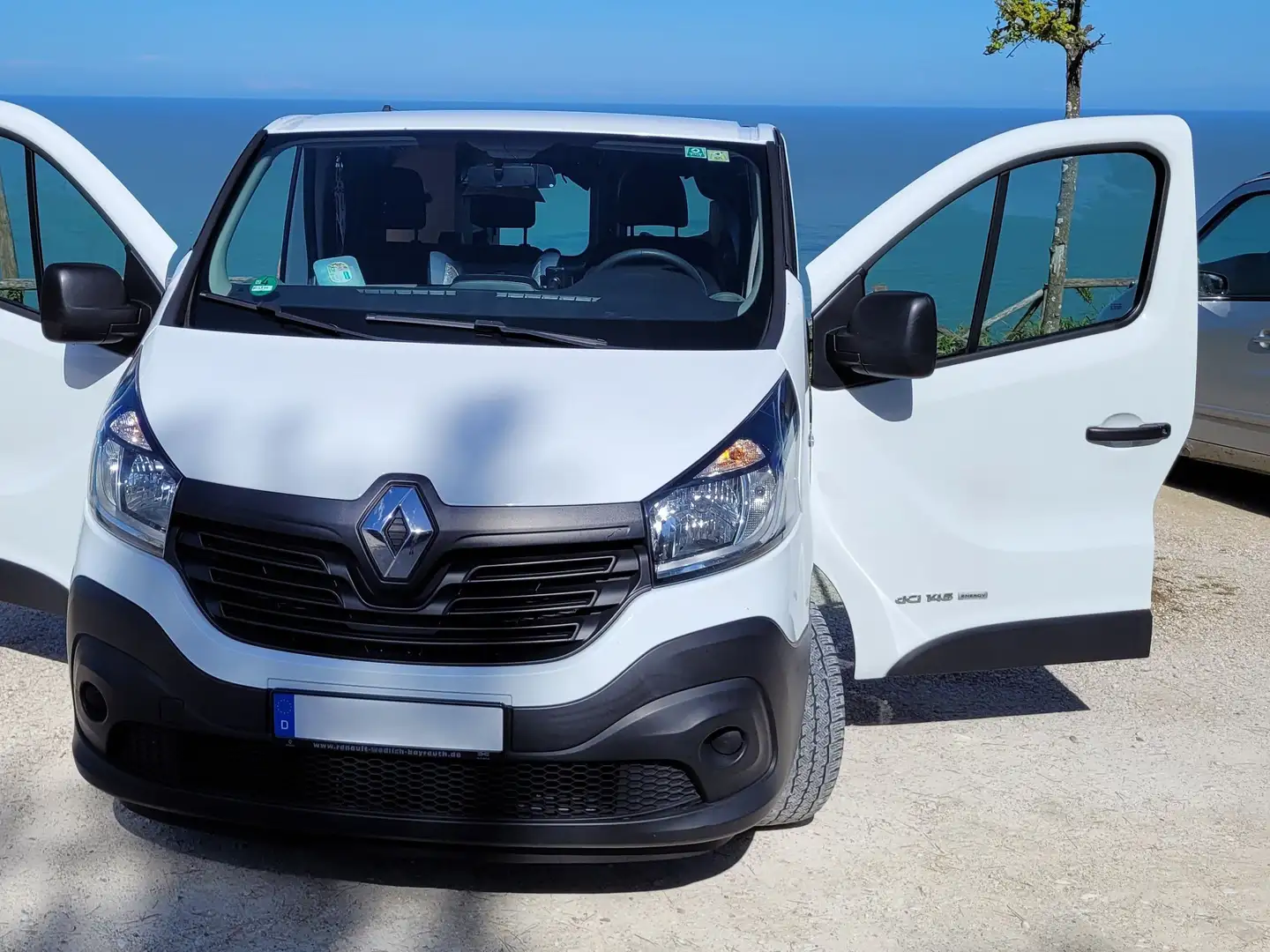 Renault Trafic L2H1 Campervan | Wohnmobilzulassung | TÜV neu Weiß - 2