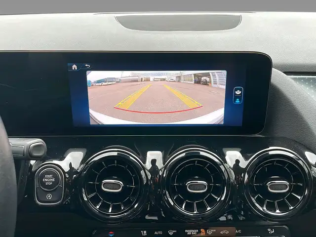 Mercedes-Benz B Class view 15