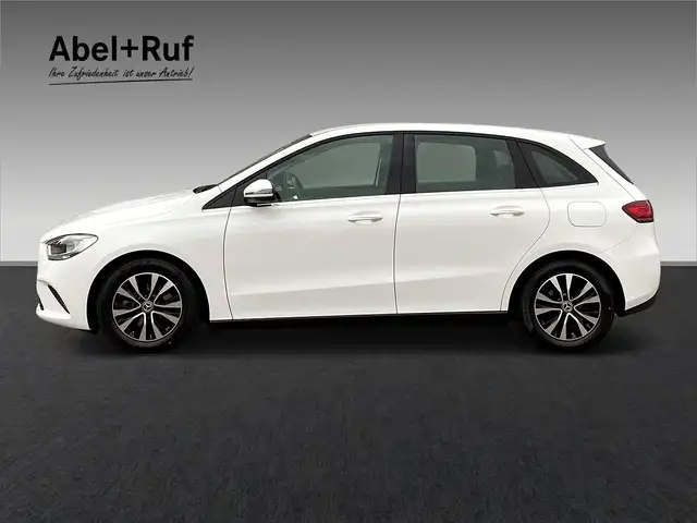 Mercedes-Benz B Class view 5
