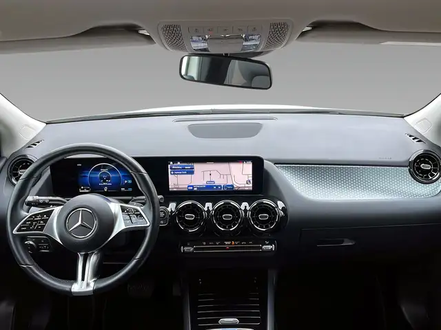Mercedes-Benz B Class view 11