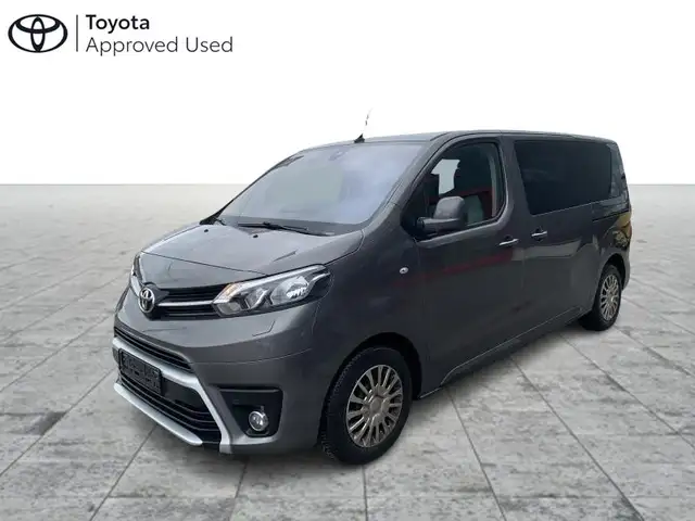 Toyota Verso 1.5D PRIX MARCHAND-EXPORT