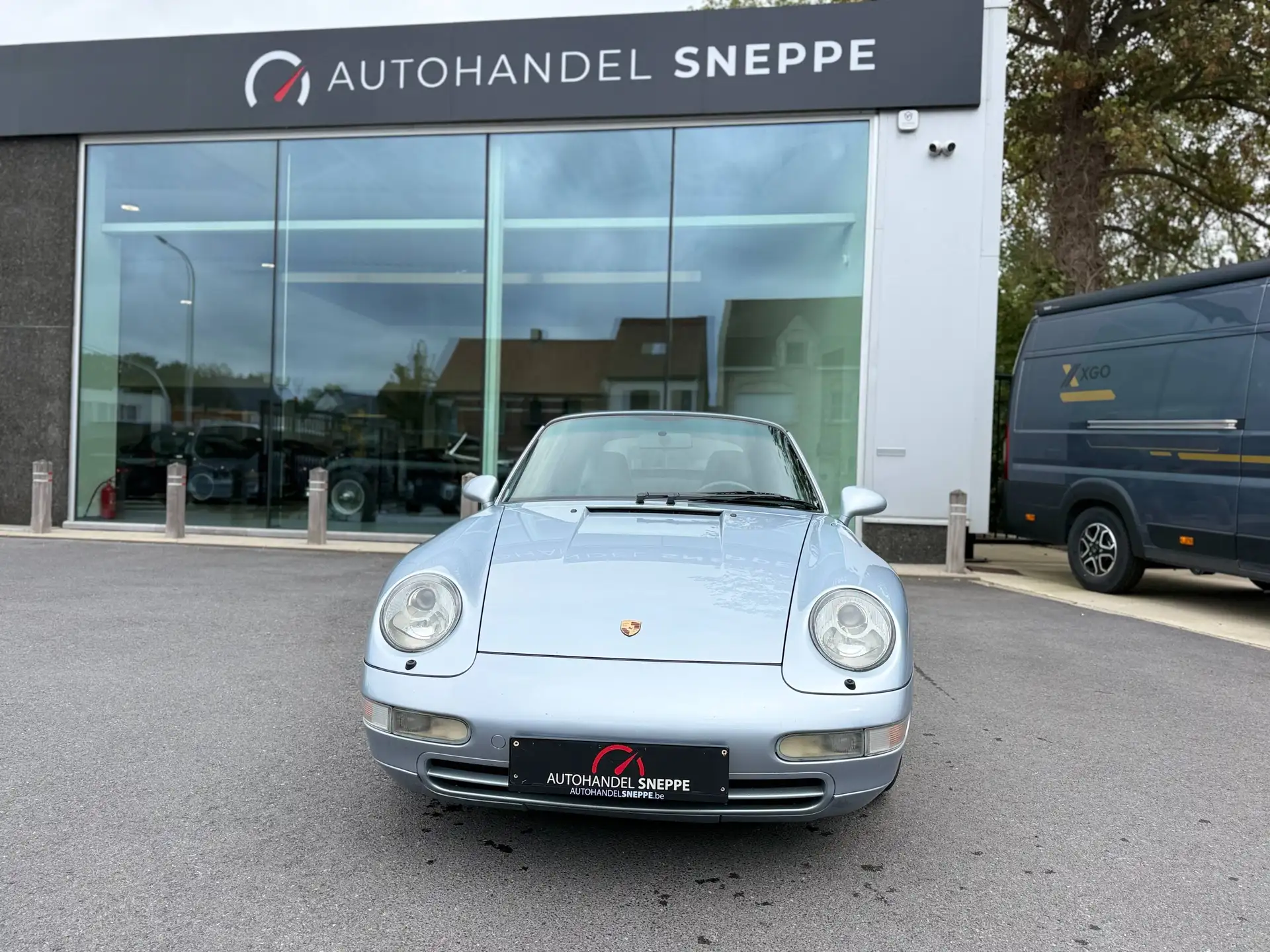 Porsche 911 911 Carrera Cabriolet 1995 은색 사진 2
