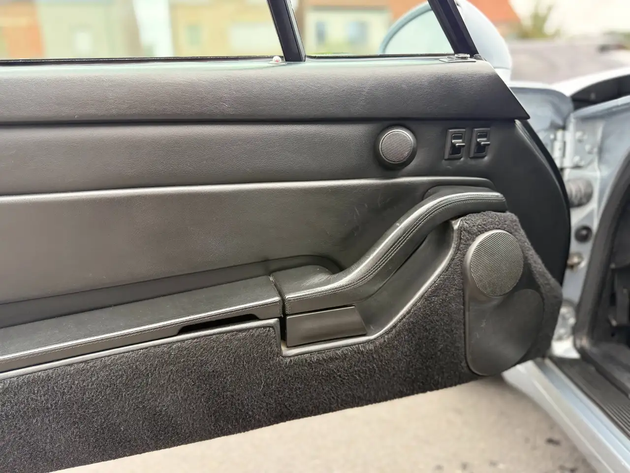 Porsche 993 Carrera 2 Cabrio – Handgeschakeld – Polar Zilver – 120.820 km, foto 12