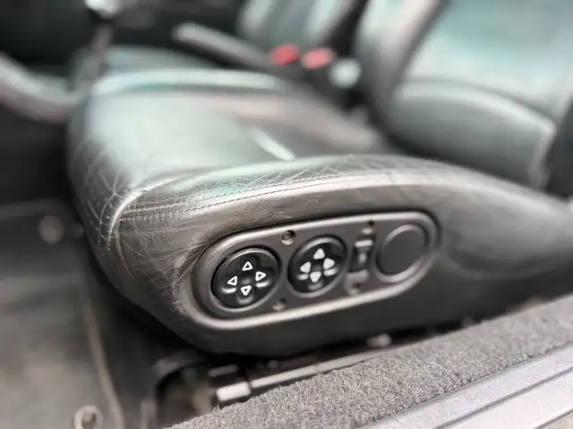 Porsche 911 view 13