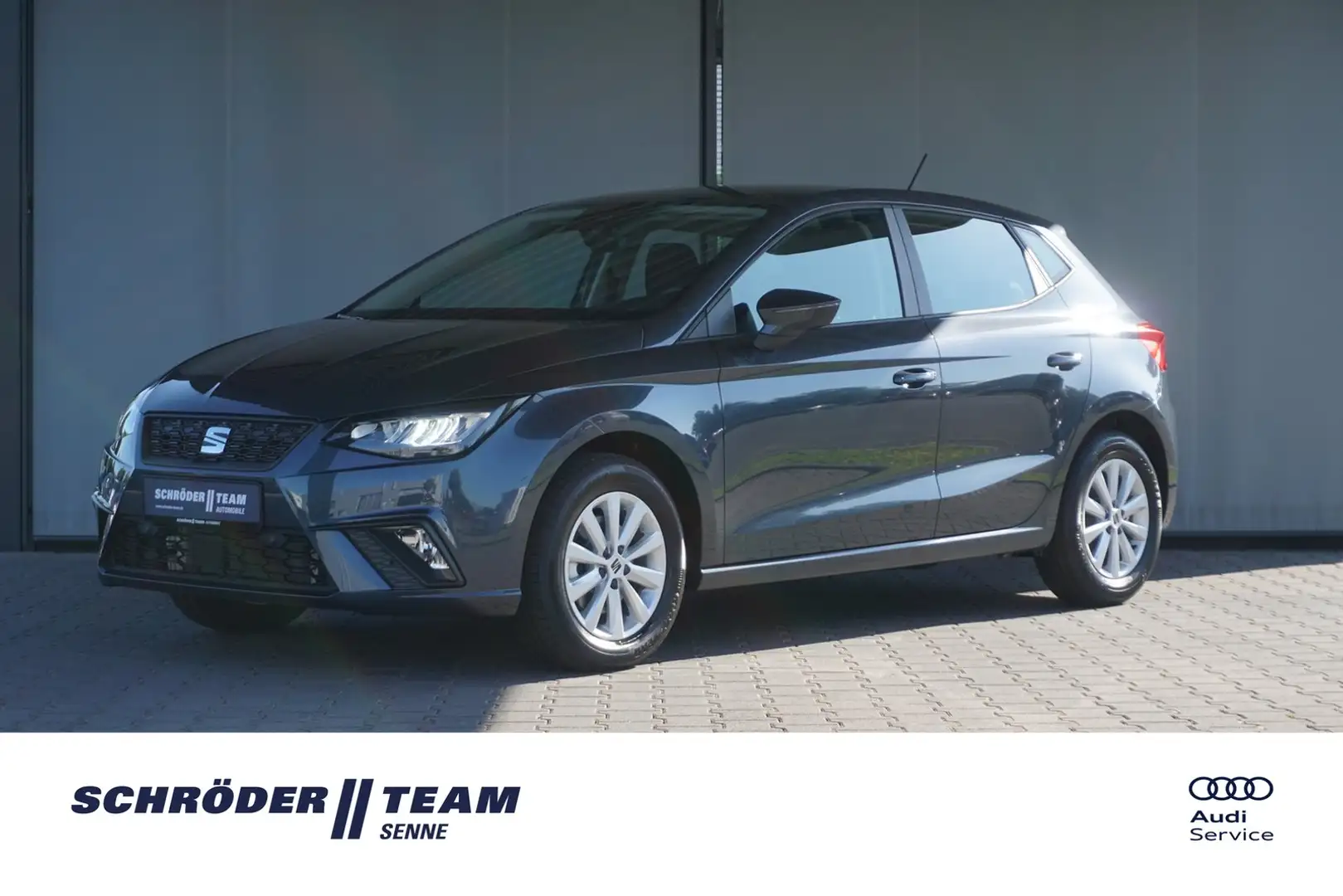 SEAT Ibiza 1.0 TSI DSG Style LED Grau - 1