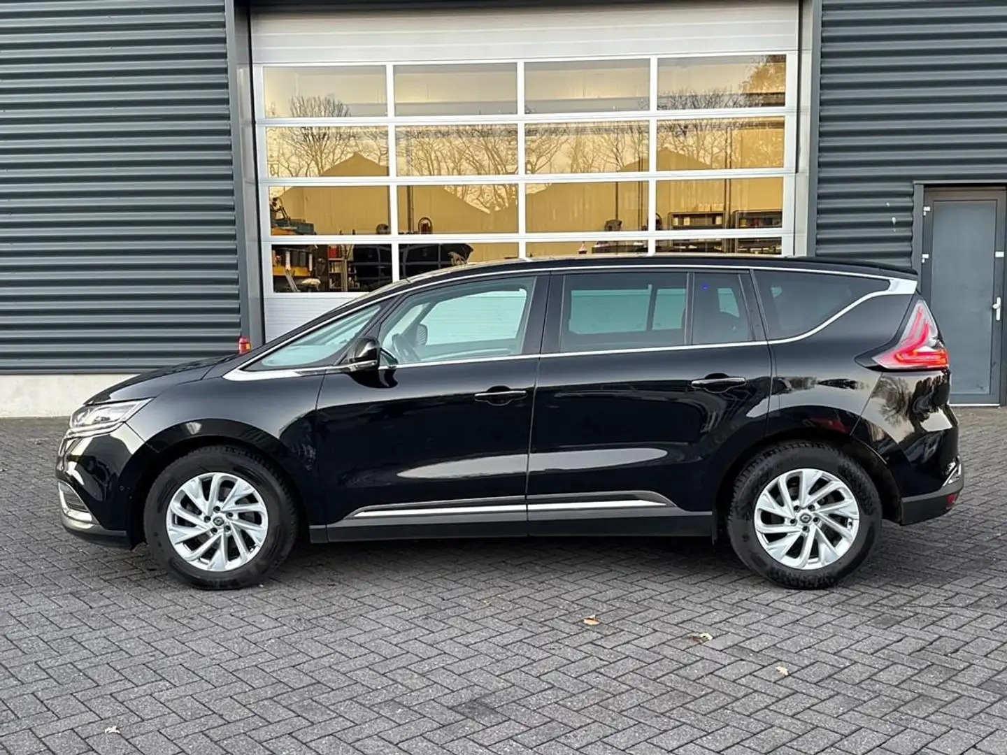 Renault Espace 1.6 dCi Dynamique 7 persoons, navigatie, PDC Zwart - 2