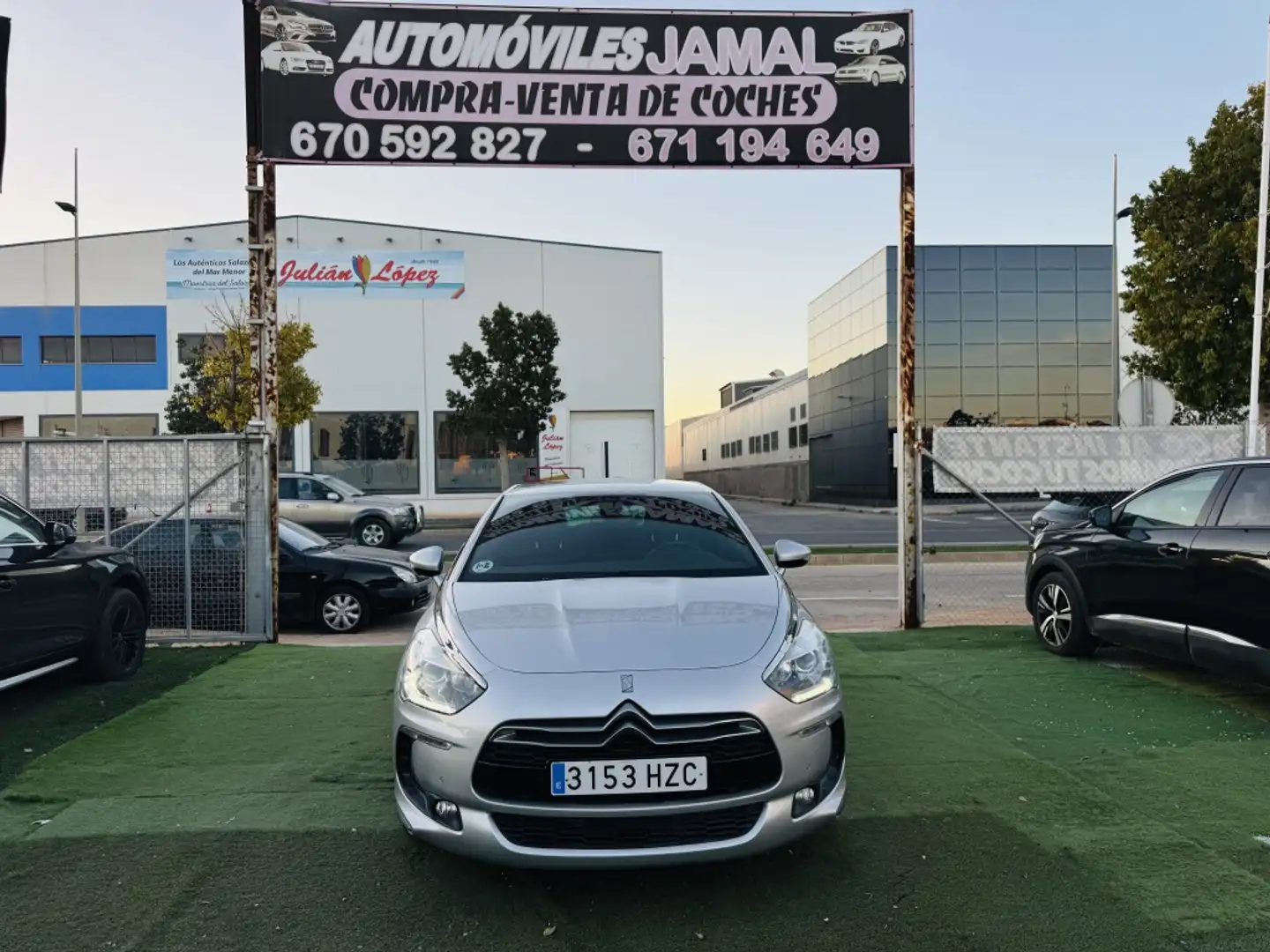 Citroen DS5 1.6e-HDi Style CMP 115 Gris - 2